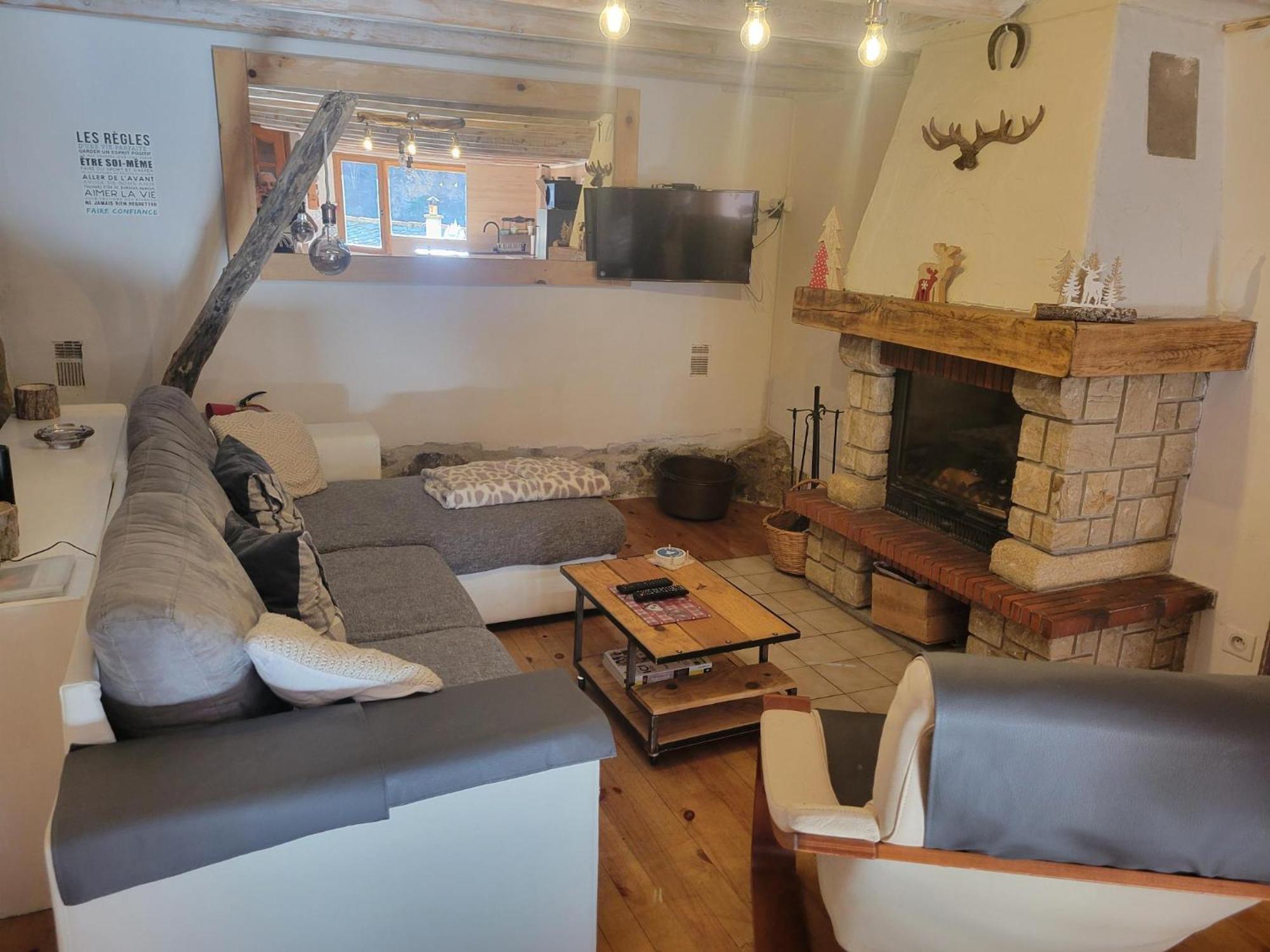 Fontpédrouse Paisible Maison Dans Les Pyrenees מראה חיצוני תמונה
